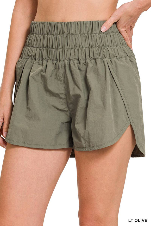 In The Wind Shorts (Light Olive)